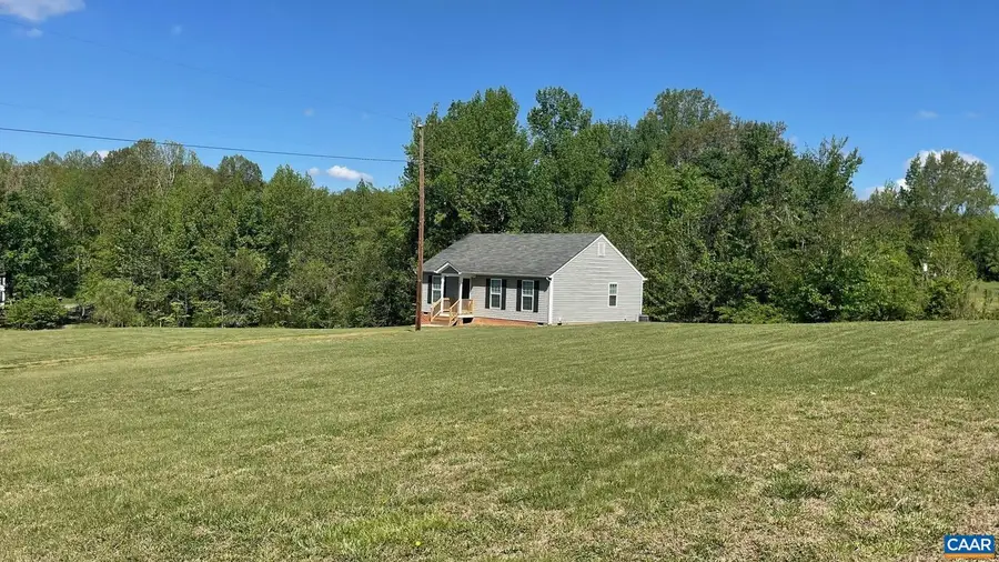 4335 Valley Ln, Kents Store, VA 23084 - #3