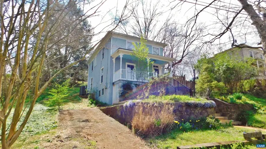 1718 Market St, Charlottesville, VA 22902 - #2