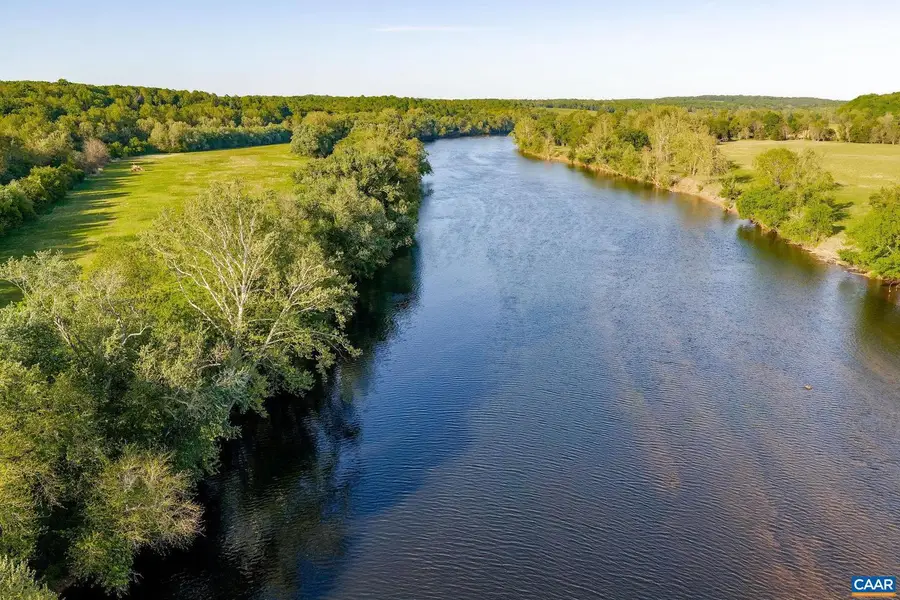 137 Acres James River Rd, Howardsville, VA 24562 - #2
