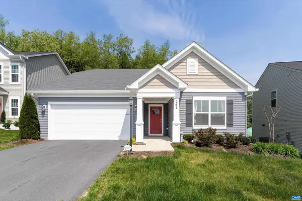 241 Vine St, WAYNESBORO, VA 22980