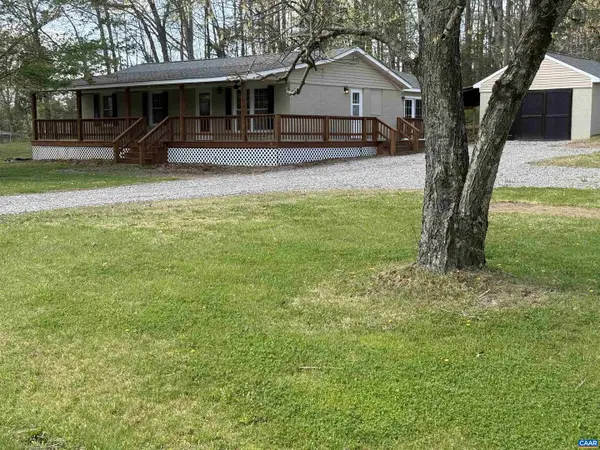 100 Lake Dr, FARMVILLE, VA 23901