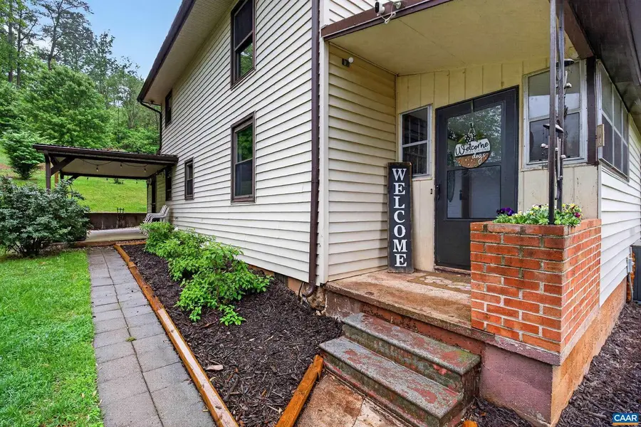146 Anderson Ln, Lovingston, VA 22949 - #2