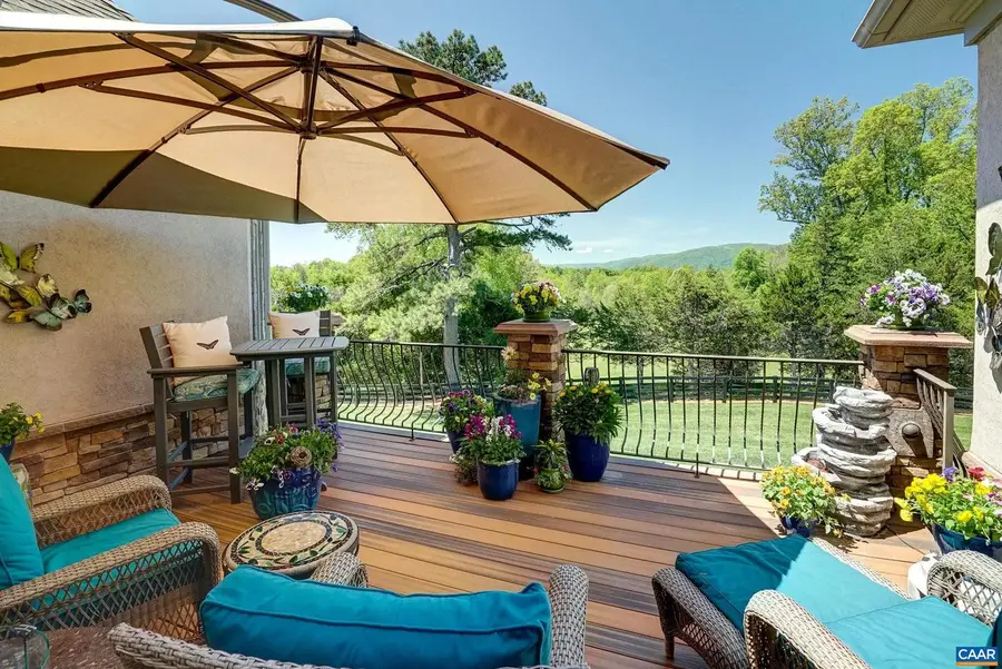 725 Lenox Hill Rd, Charlottesville, VA 22903 - #3