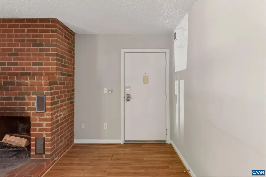 103 Turtle Creek Rd #8, Charlottesville, VA 22901 - #2
