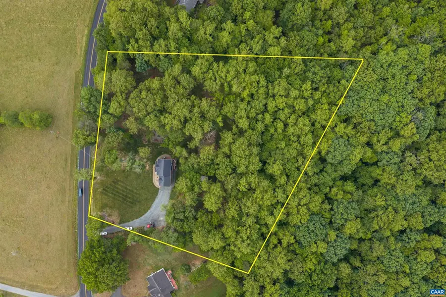 1760 Haden Martin Rd, Palmyra, VA 22963 - #2