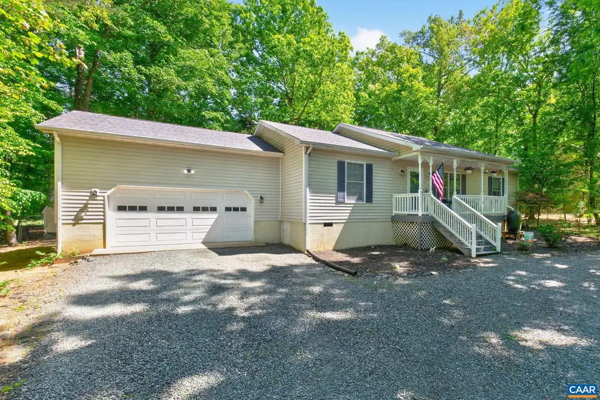 29 N Bearwood Dr, Palmyra, VA 22963 - #1