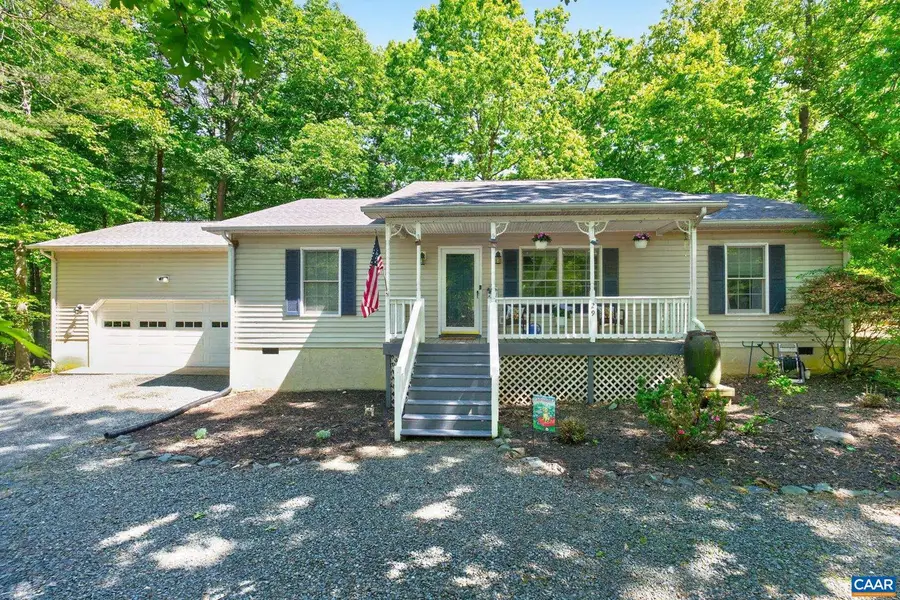 29 N Bearwood Dr, Palmyra, VA 22963 - #2