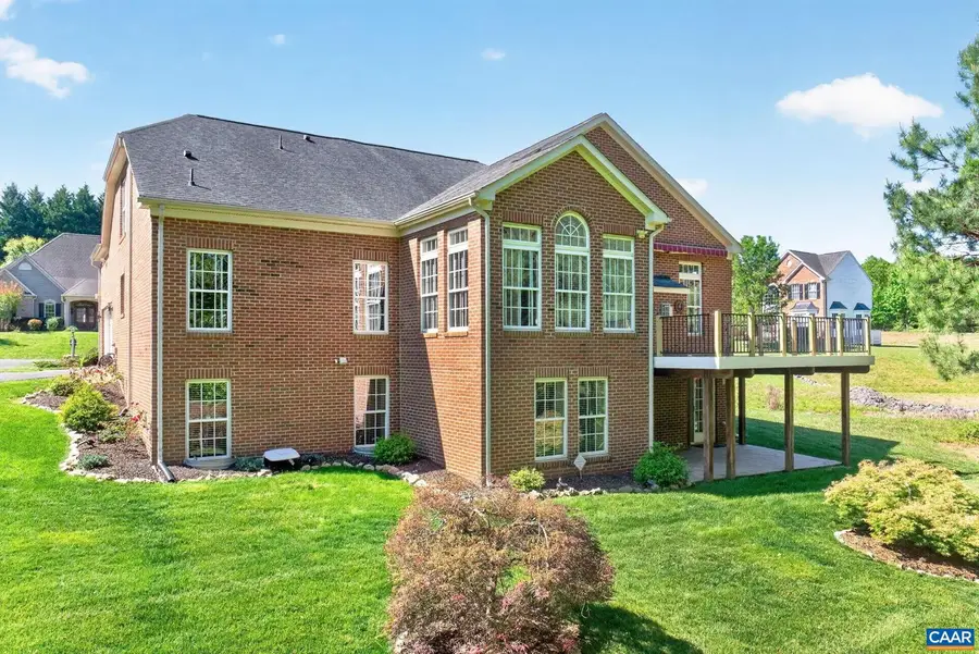 64 Blue Ridge Ter, Zion Crossroads, VA 22942 - #2
