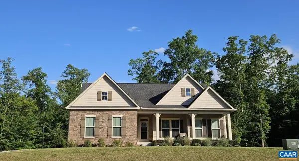 302 Manor Blvd, PALMYRA, VA 22963