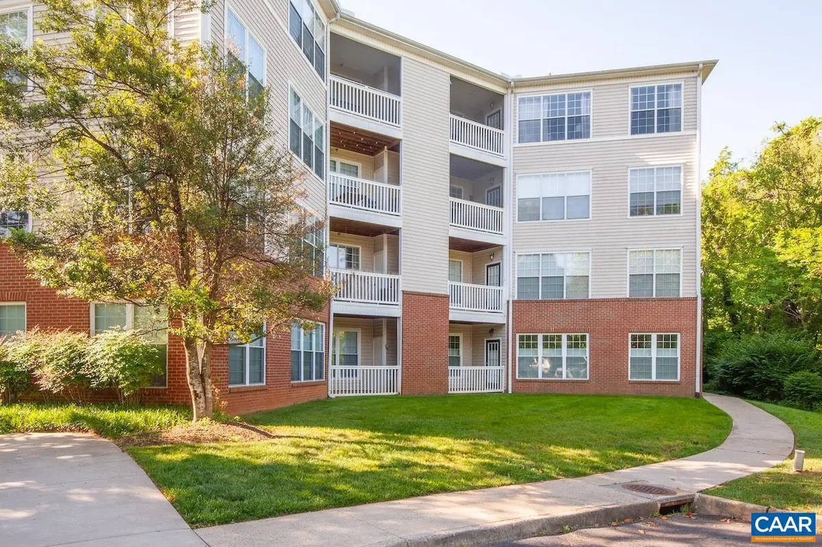 270 Riverbend Dr #1c, Charlottesville, VA 22911 - #1