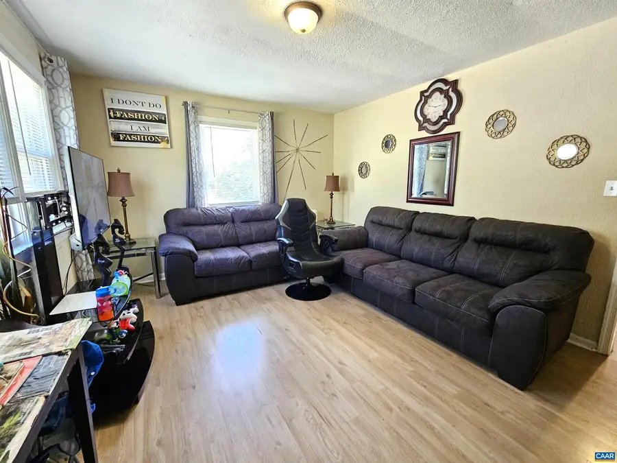 23084 N James Madison Hwy, Dillwyn, VA 23936 - #3