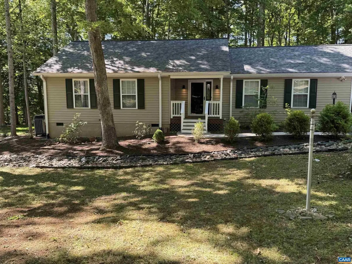 75 Riverside Dr, Palmyra, VA 22963 - #1