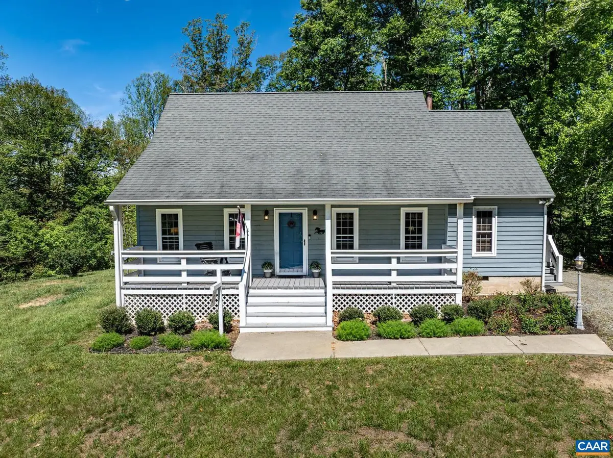 4739 E Old Mountain Rd, Louisa, VA 23093 - #1