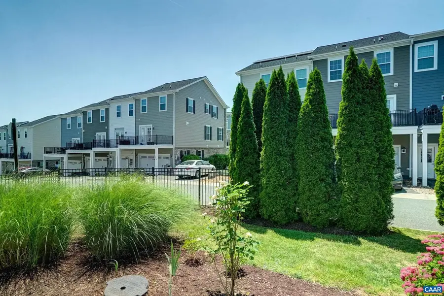 5622 Upland Dr, Crozet, VA 22932 - #3