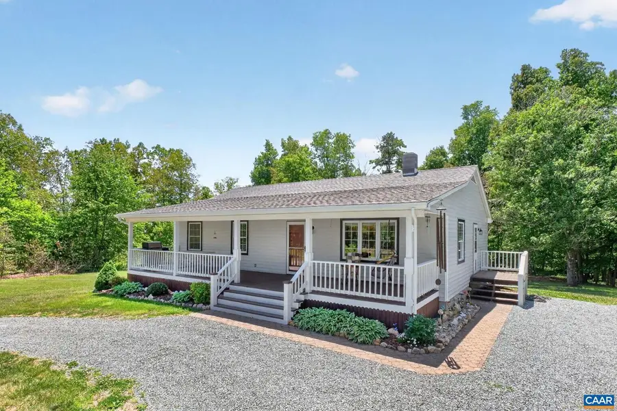 256 Wagner Pl, Palmyra, VA 22963 - #2