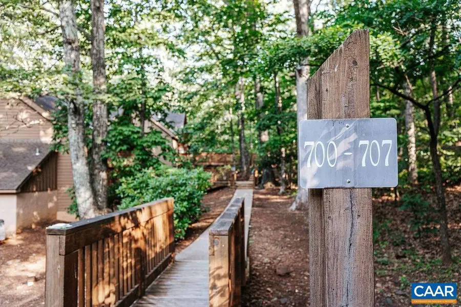 705 Laurelwood Condos, Wintergreen Resort, VA 22967 - #2