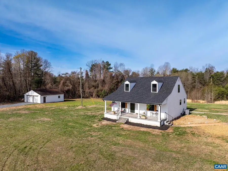 2733 Cedar Lane Rd, Kents Store, VA 23084 - #2