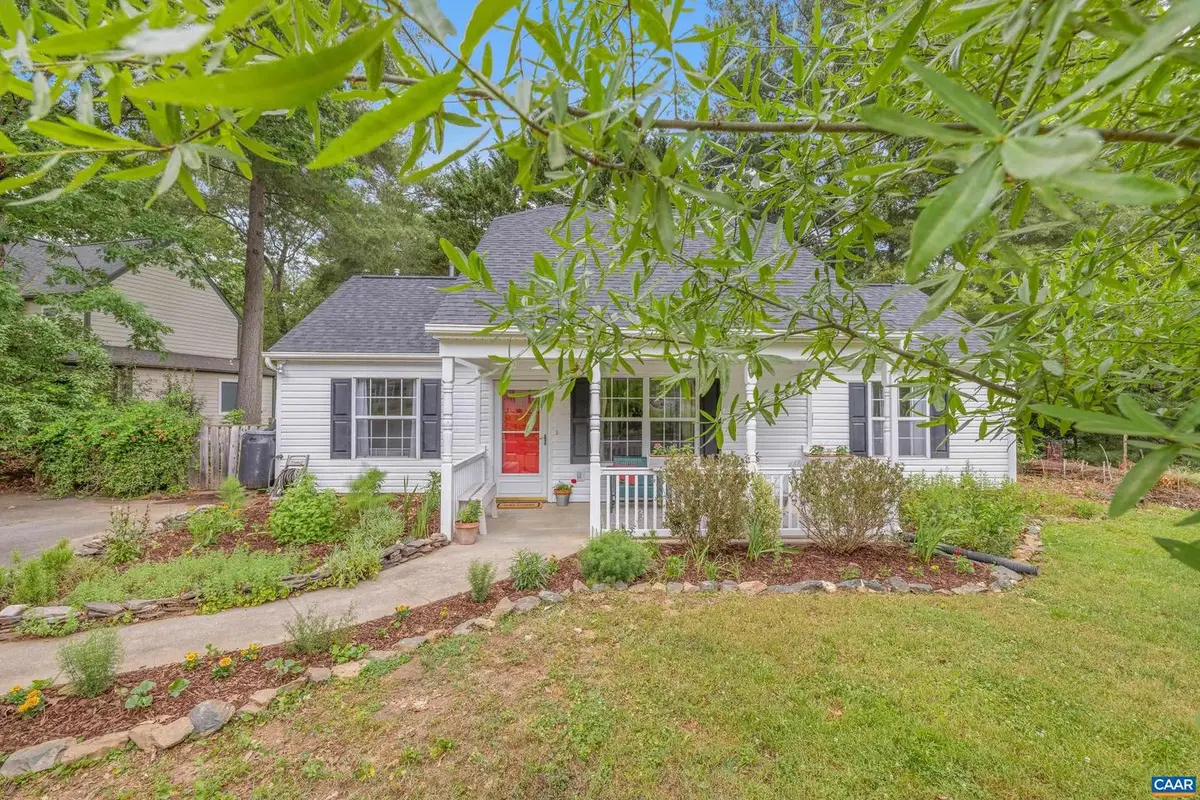 295 Blackthorn Ln, Charlottesville, VA 22902 - #1