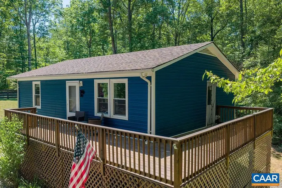 6920 Albevanna Spring Rd, Scottsville, VA 24590 - #2
