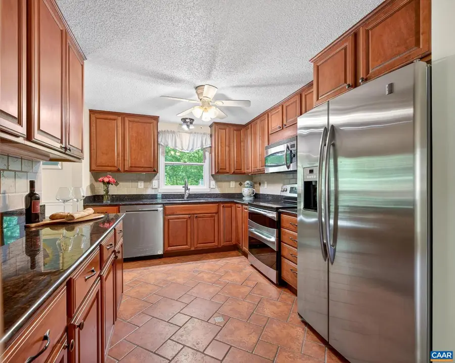 15 Patriot Ln, Palmyra, VA 22963 - #2