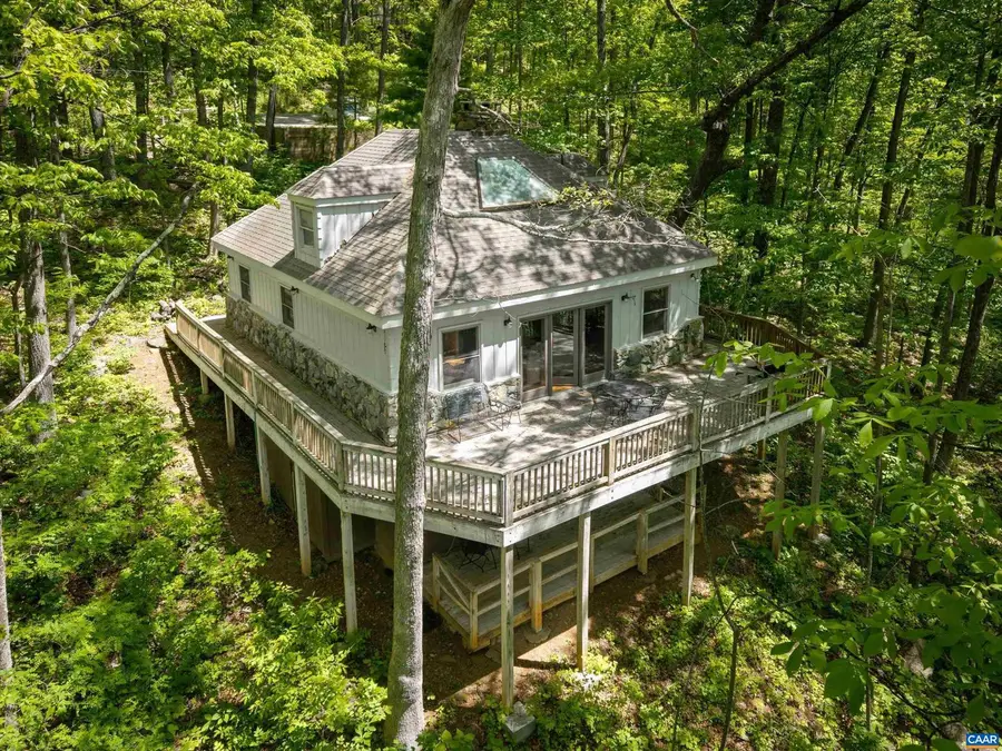 145 Firtree Dr, Wintergreen Resort, VA 22967 - #3