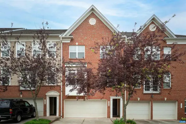 1039 Glenwood Station Ln, CHARLOTTESVILLE, VA 22901