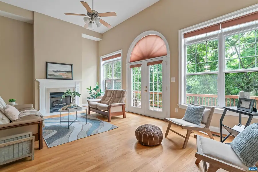 1039 Glenwood Station Ln, Charlottesville, VA 22901 - #2