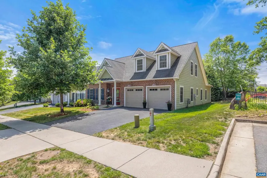 1637 Sawgrass Ct, Charlottesville, VA 22901 - #2