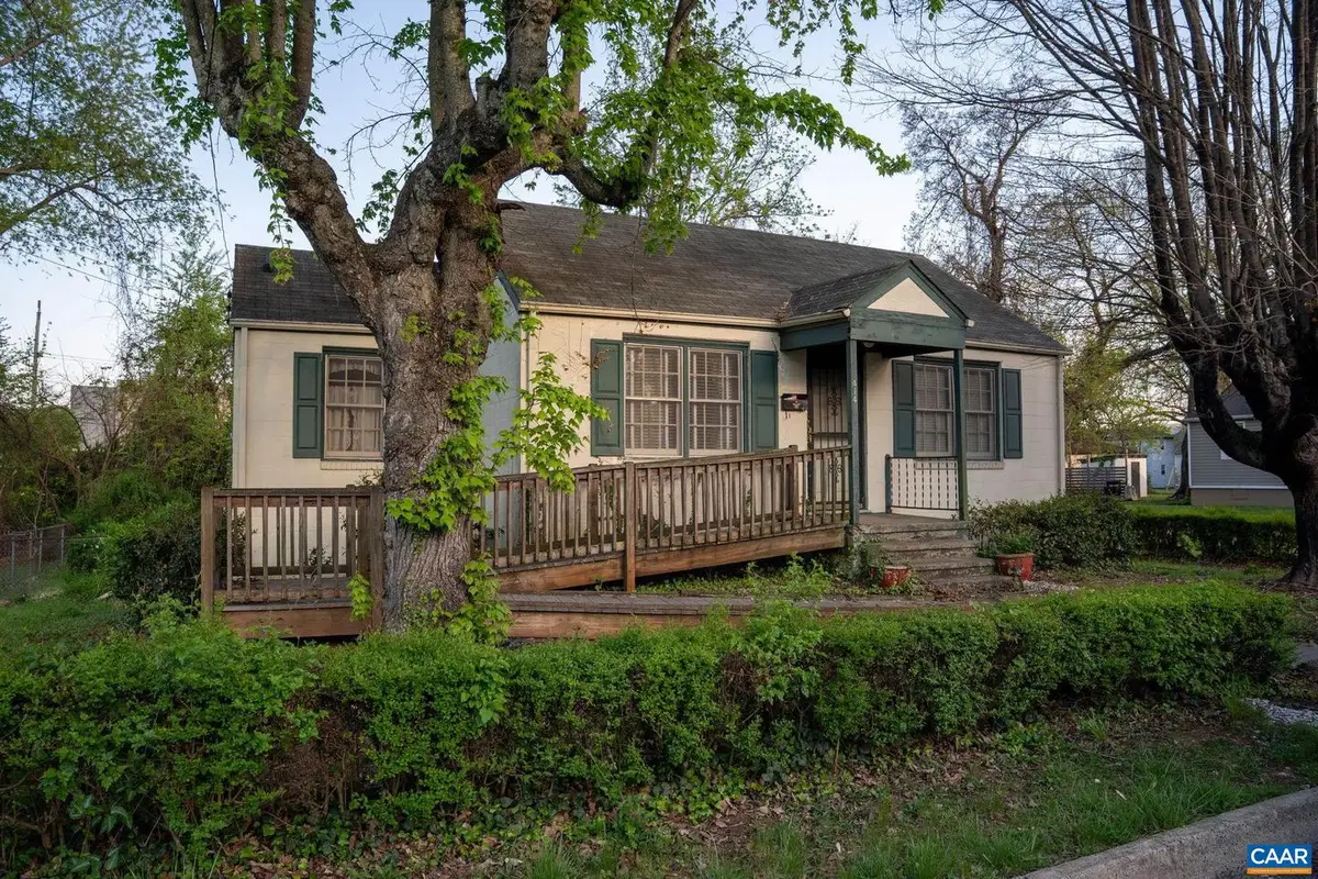 414 Nw 10 1/2 St, Charlottesville, VA 22903 - #1
