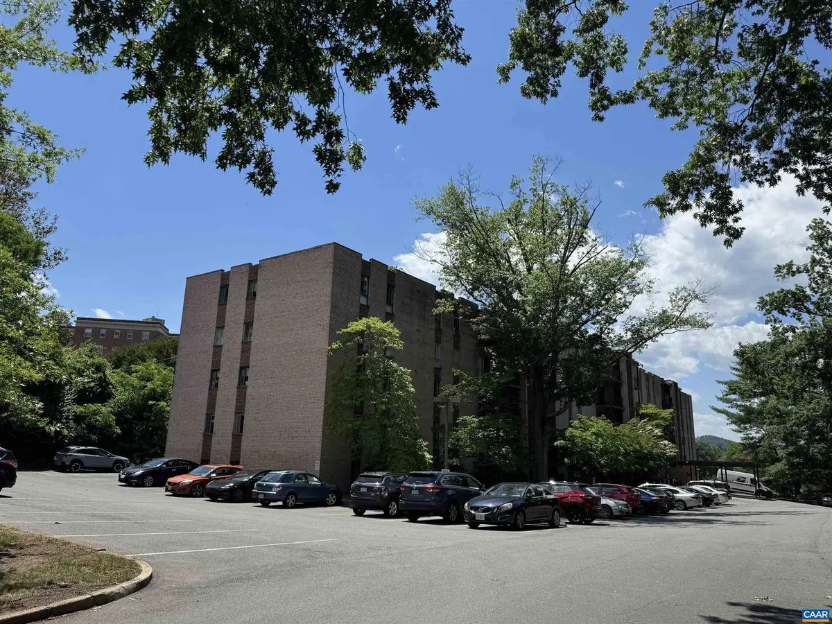 511 N 1st St #308, Charlottesville, VA 22902 - #1