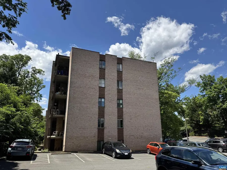 511 N 1st St #308, Charlottesville, VA 22902 - #3