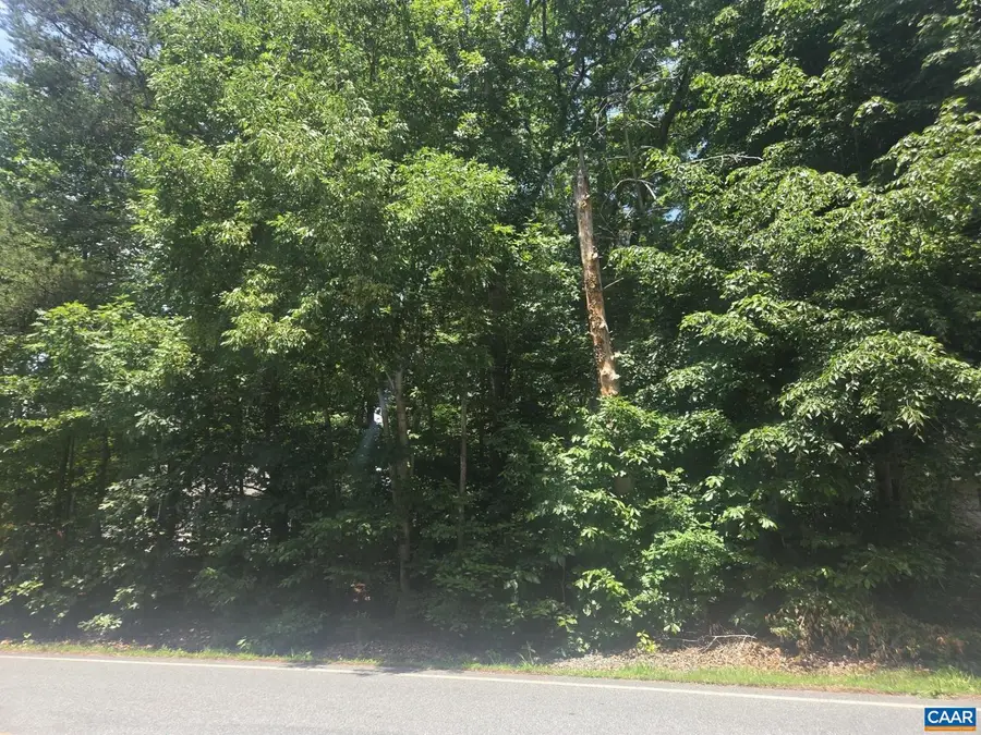863 Jefferson Dr, Palmyra, VA 22963 - #3