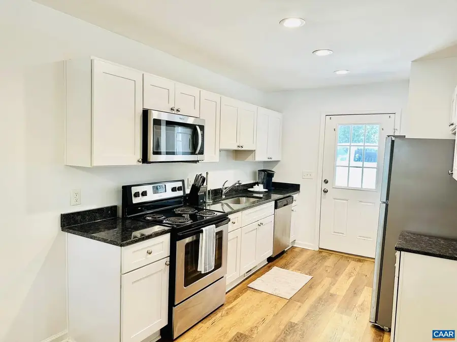 326 Nw 10th St, Charlottesville, VA 22903 - #3