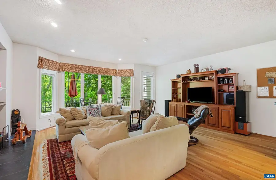 4 Trillium Ln, Wintergreen Resort, VA 22967 - #3