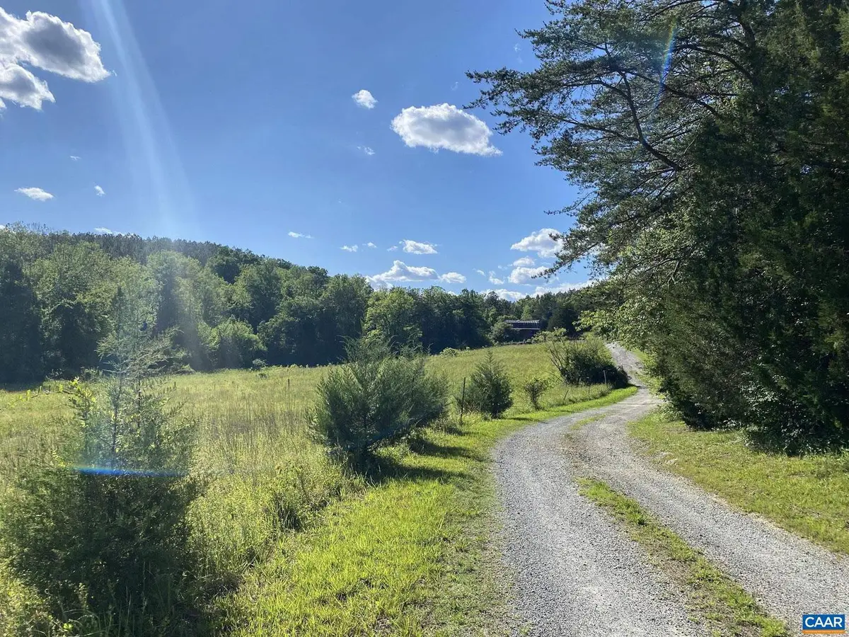 3984 Presidents Rd, Scottsville, VA 24590 - #1
