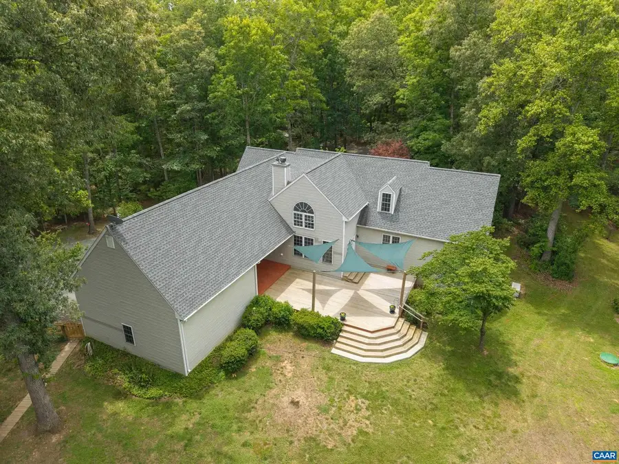 582 Spring Hill Dr, Gordonsville, VA 22942 - #3