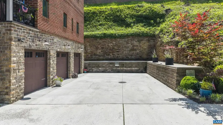 1215 Jefferson St #3w, Lynchburg, VA 24504 - #2