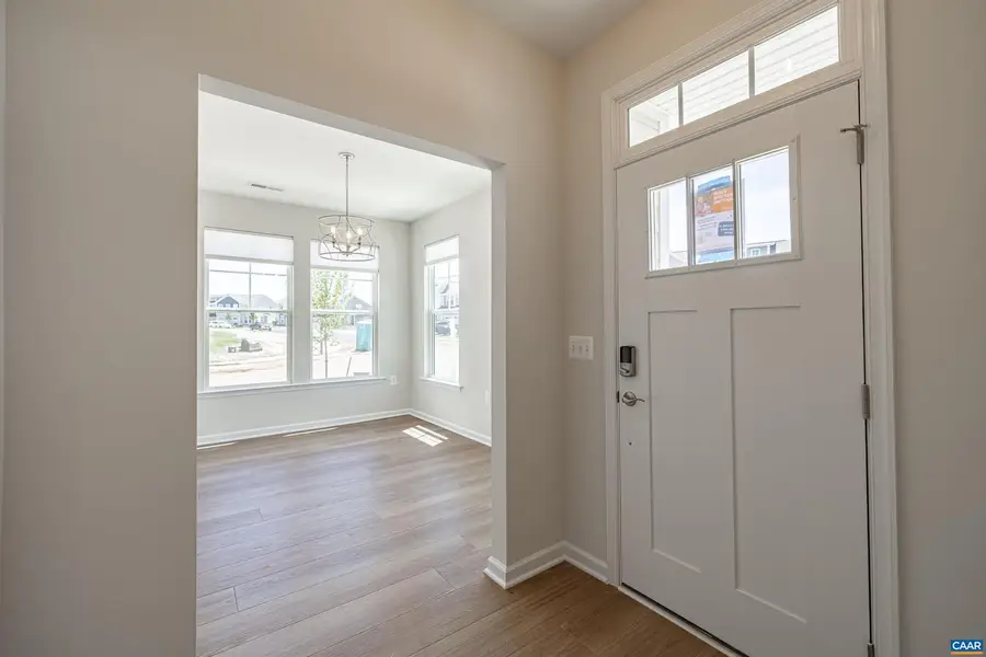 238 Winterberry Dr, Zion Crossroads, VA 22942 - #2