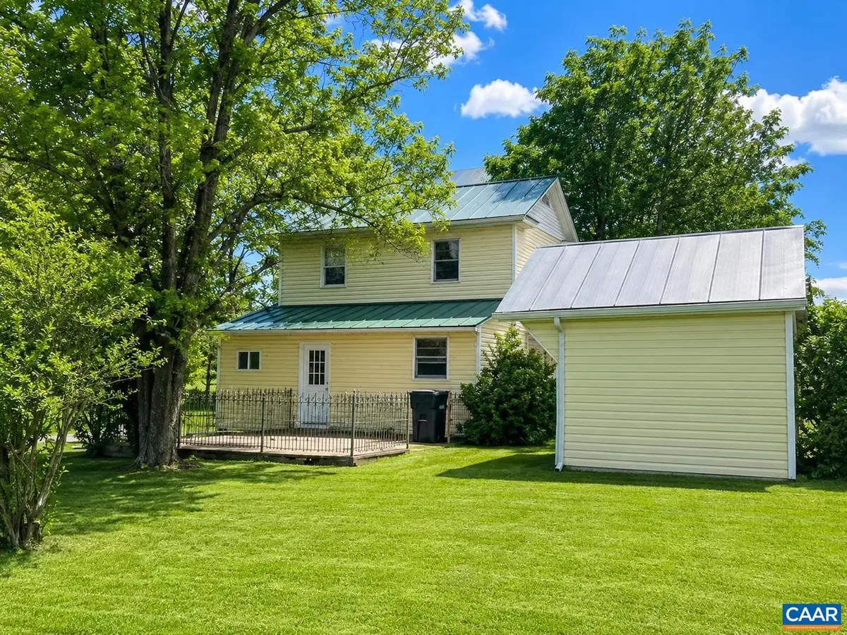 871 New Hope Rd, Staunton, VA 24401 - #1