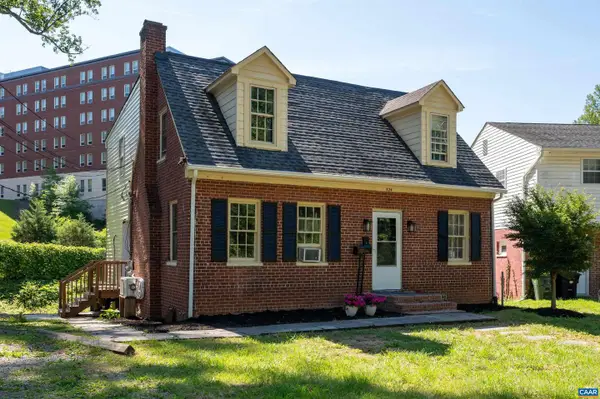 524 Valley Rd, CHARLOTTESVILLE, VA 22903