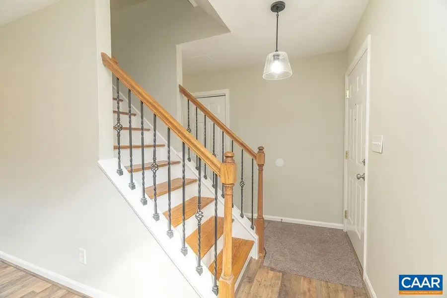 102 Dorset Ct, Charlottesville, VA 22911 - #3