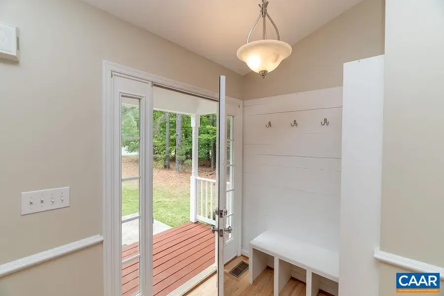 1166 Georgia Creek Rd, Scottsville, VA 24590 - #3