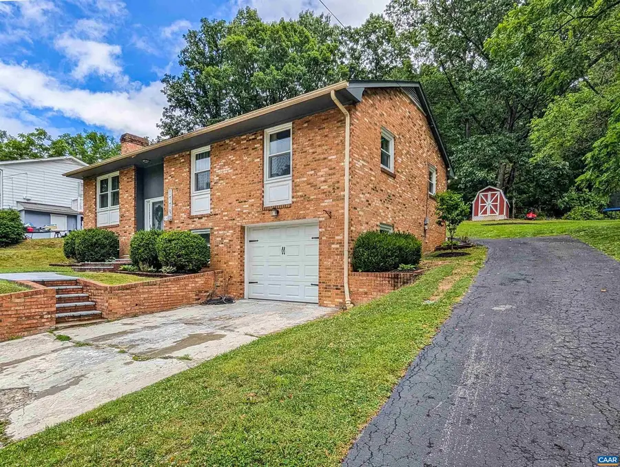 1779 Shutterlee Mill Rd, Staunton, VA 24401 - #3