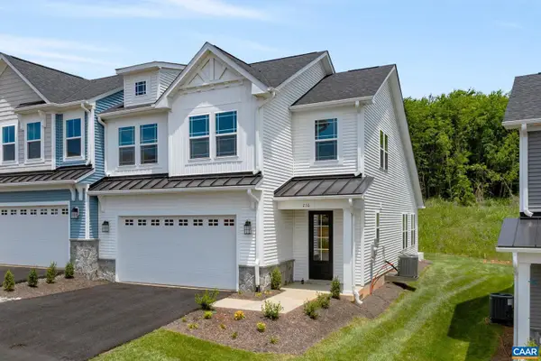 138 Springdale Rd, WAYNESBORO, VA 22980