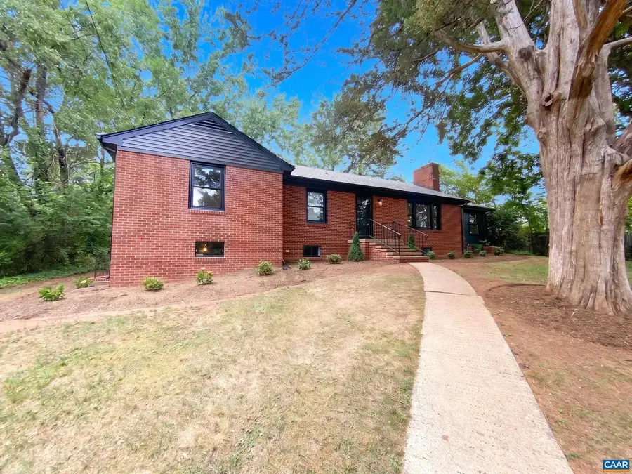 2305 Wayne Ave, Charlottesville, VA 22901 - #2