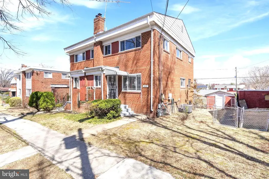 5213 12th St Ne, Washington, DC 20011 - Image #3