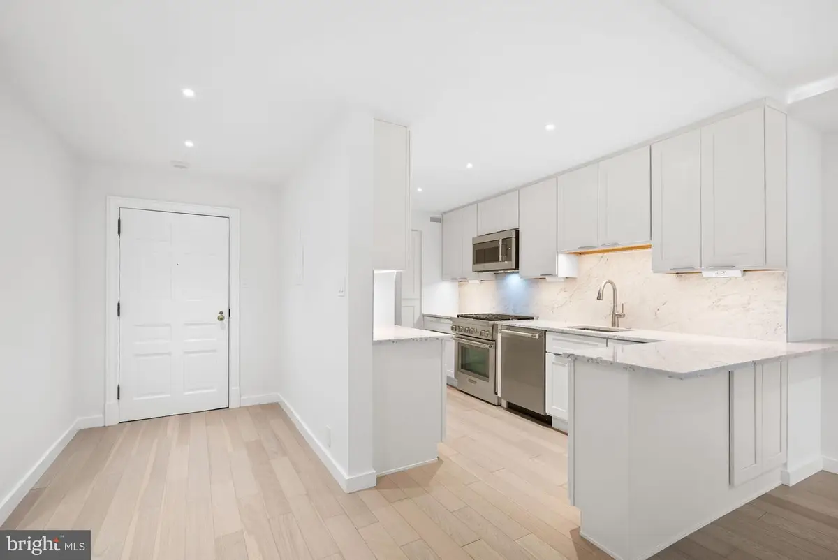 700 New Hampshire Ave Nw #303, Washington, DC 20037 - #1