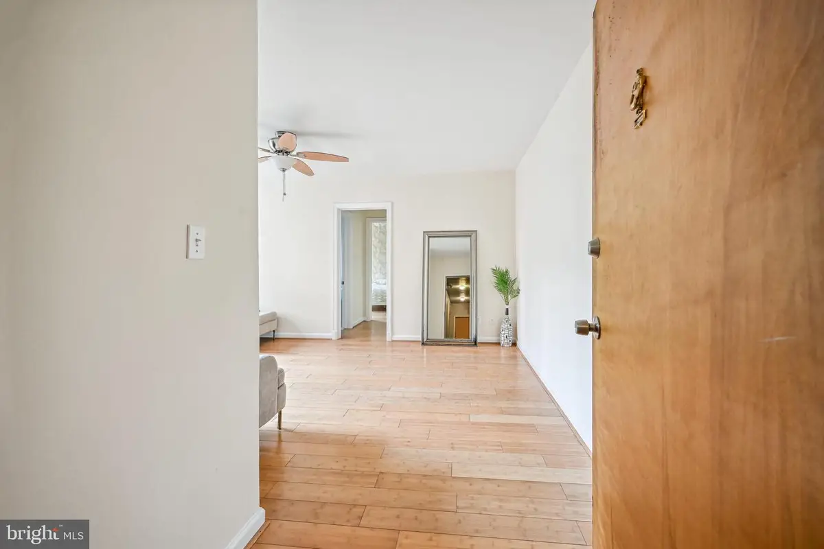 939 Longfellow St Nw #205, Washington, DC 20011 - Image #1