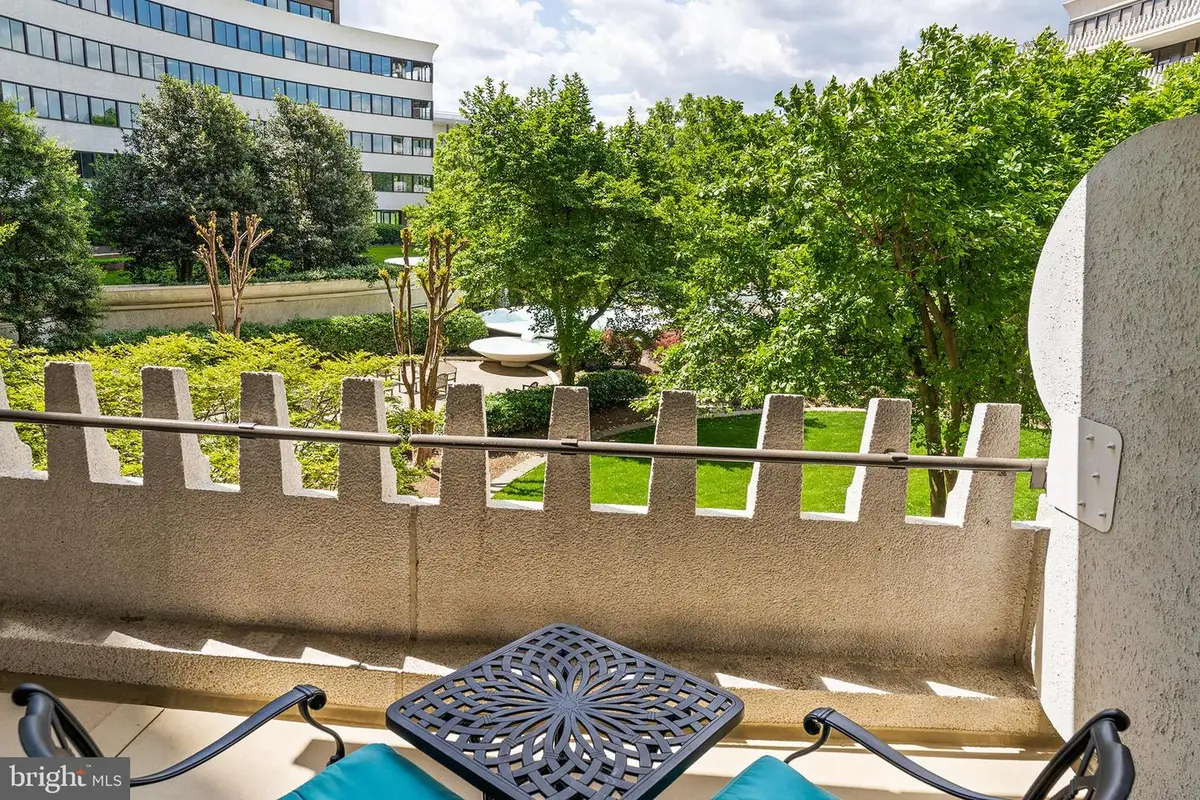 700 New Hampshire Ave Nw #320, Washington, DC 20037 - Image #1