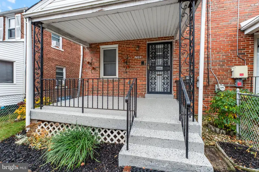 723 Emerson St Ne, Washington, DC 20017 - Image #2
